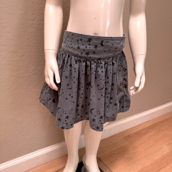 STELLA MCCARTNEY Kids Moon and Stars Corduroy Skirt Blue Size 5 - Picture 14 of 16